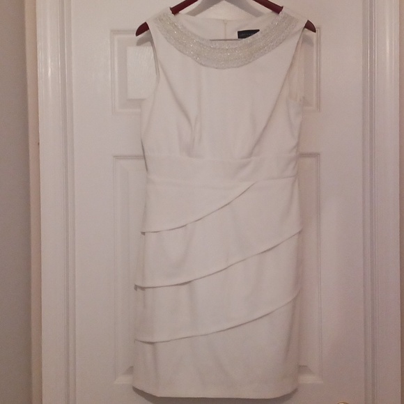 Connected Apparel White Dress Size 12 - Picture 1 of 6